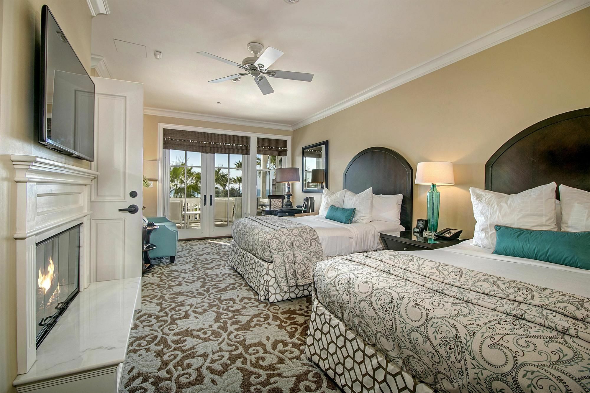Beach Village At The Del - A Curio Collection By Hilton Coronado Exterior photo
